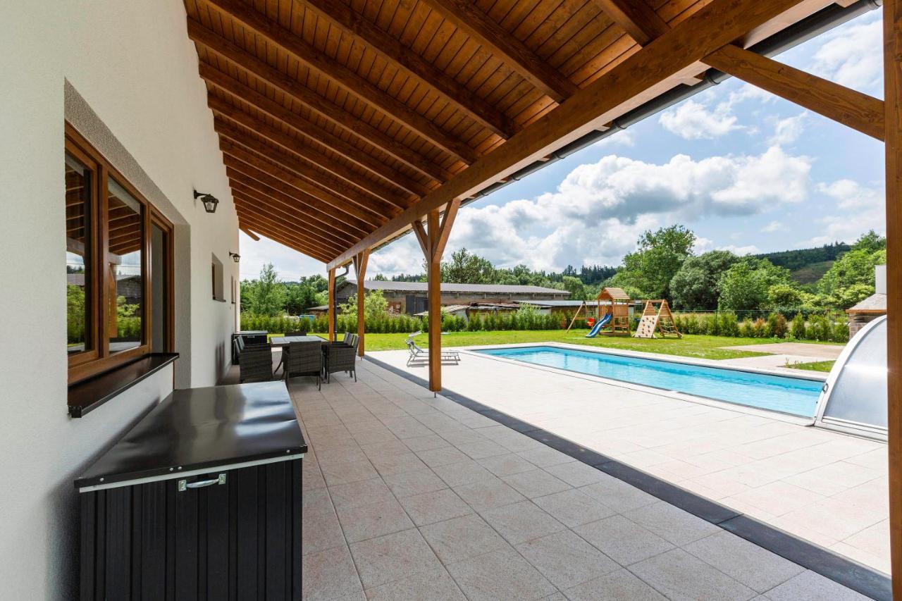 Holiday House Adam Prosecne Zewnętrze zdjęcie